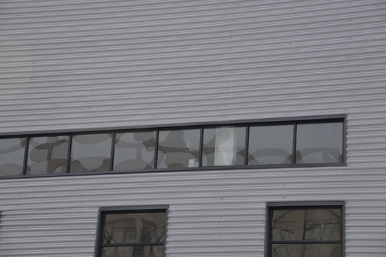 50mのスパンの鋼鉄製造された建物Q235Bのプレハブの金属の研修会