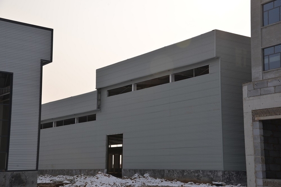 OEM Q345Bの鉄骨フレームの倉庫の構造のプレハブの産業小屋