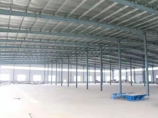 キオスクの農業の産業鋼鉄建物は軽いPEBの構造小屋を組立て式に作った